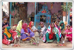 Ahmedabad People - People of Ahmedabad India - Ahmedabadi People